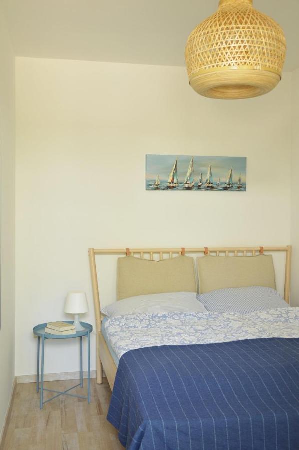 Inn Lelle Balatonlelle Exteriör bild